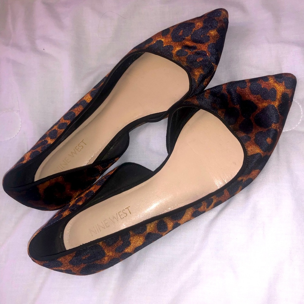 Women’s nine west leopard print flats size 9